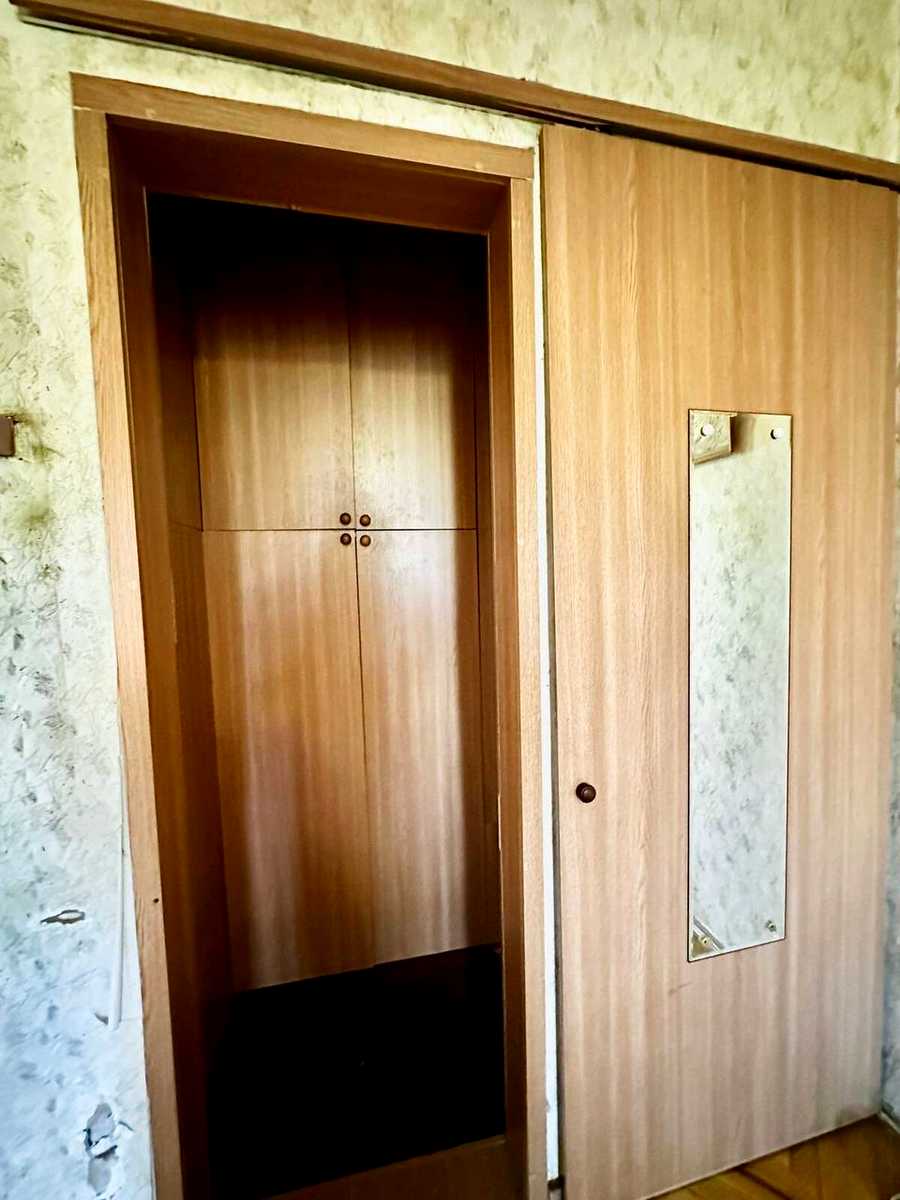1879585427384094