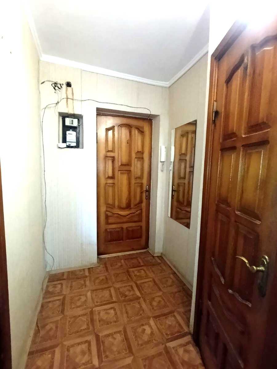 1879588289445568