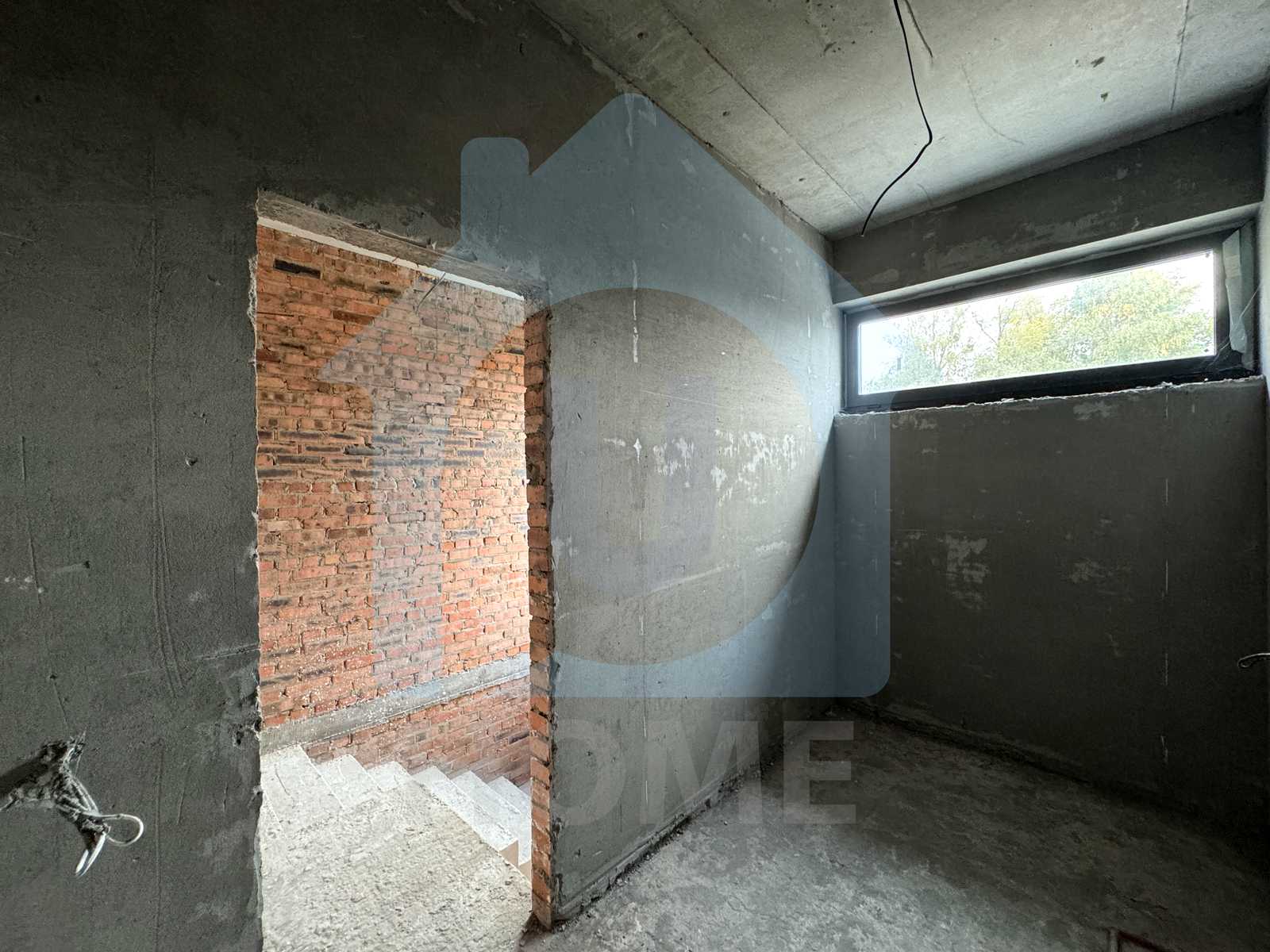 1879589120454758