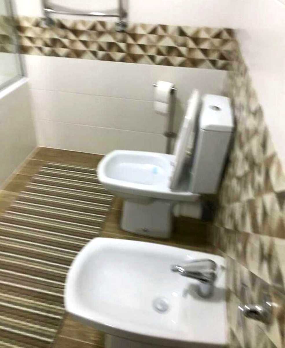 1879589410399482