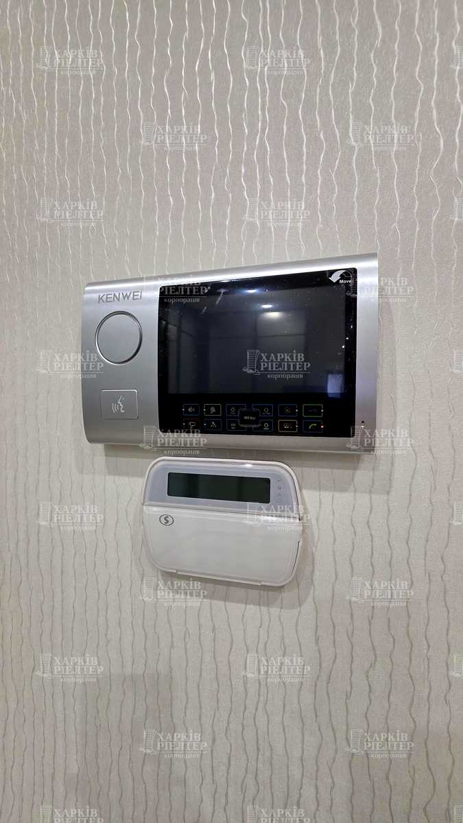 1879592229589384