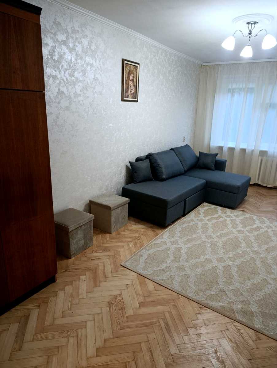 1879594997726151