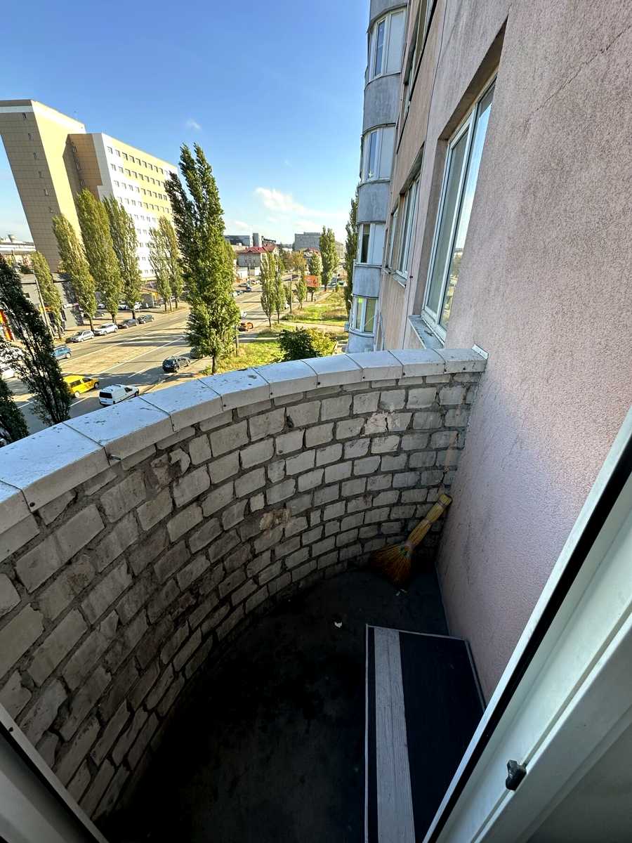 1879596279437310