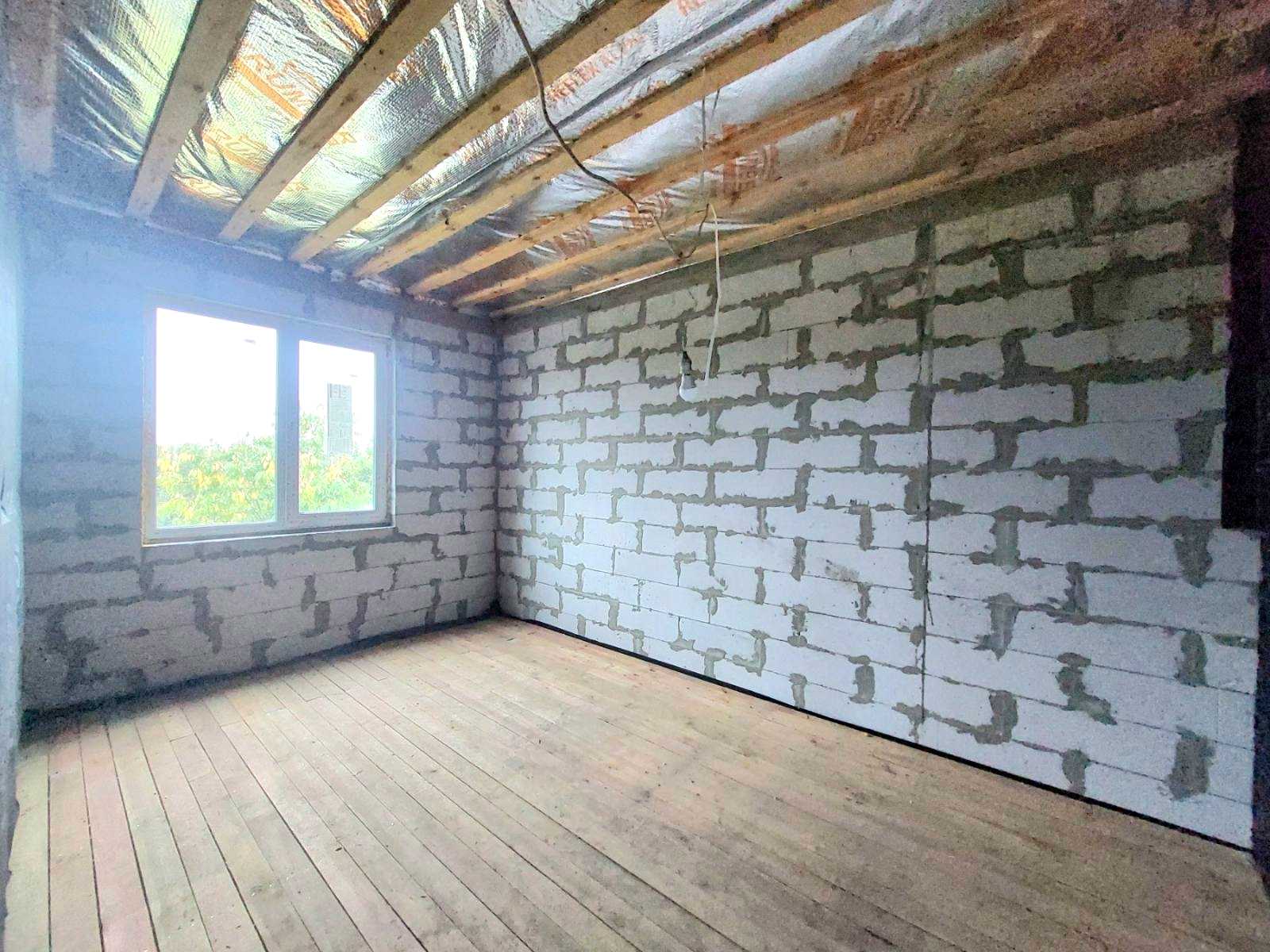 1879598307884806