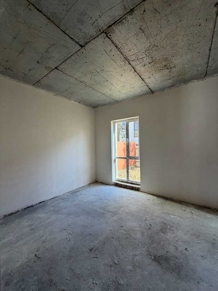 1879602459572459