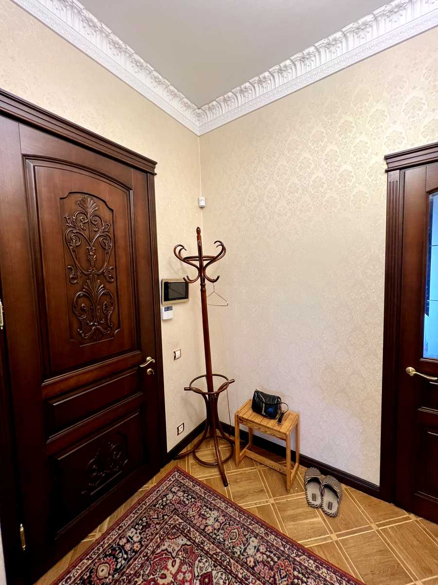 1879602777470075