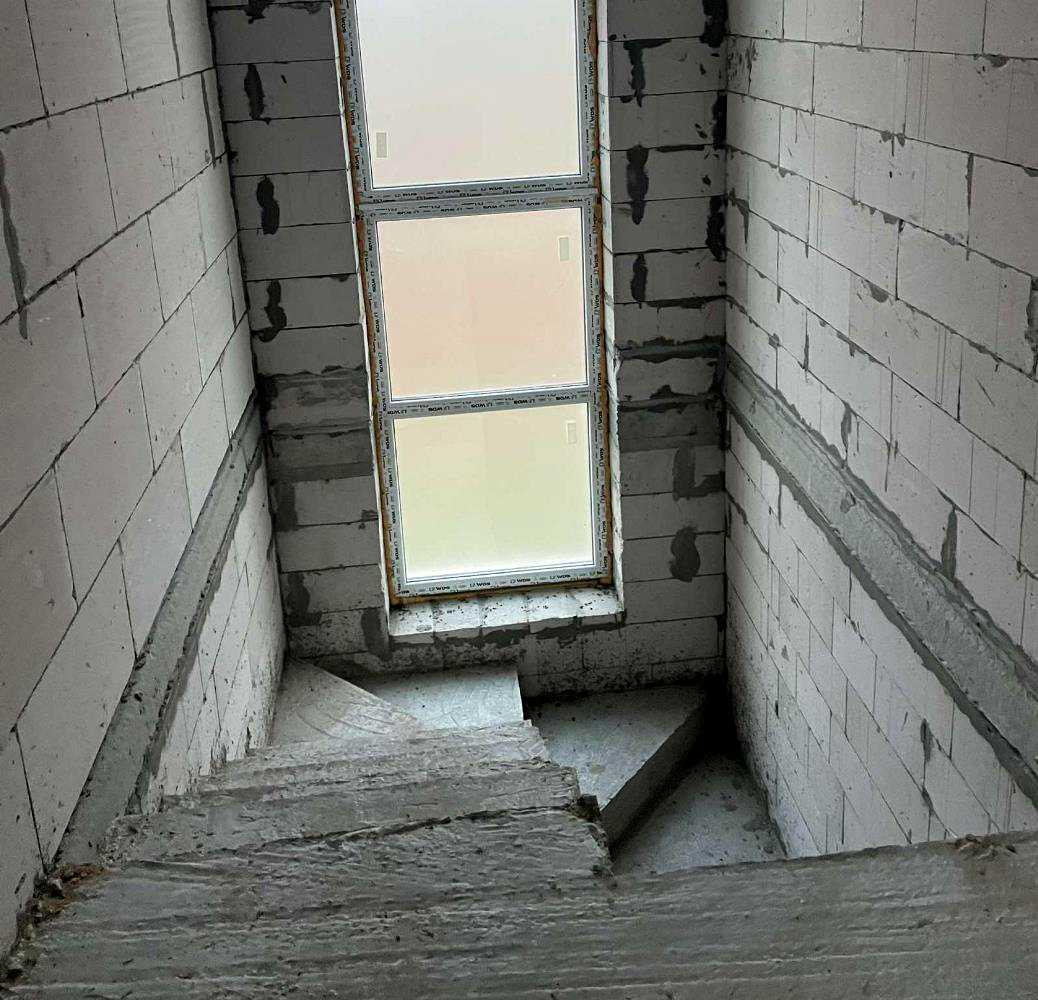1879602857546949