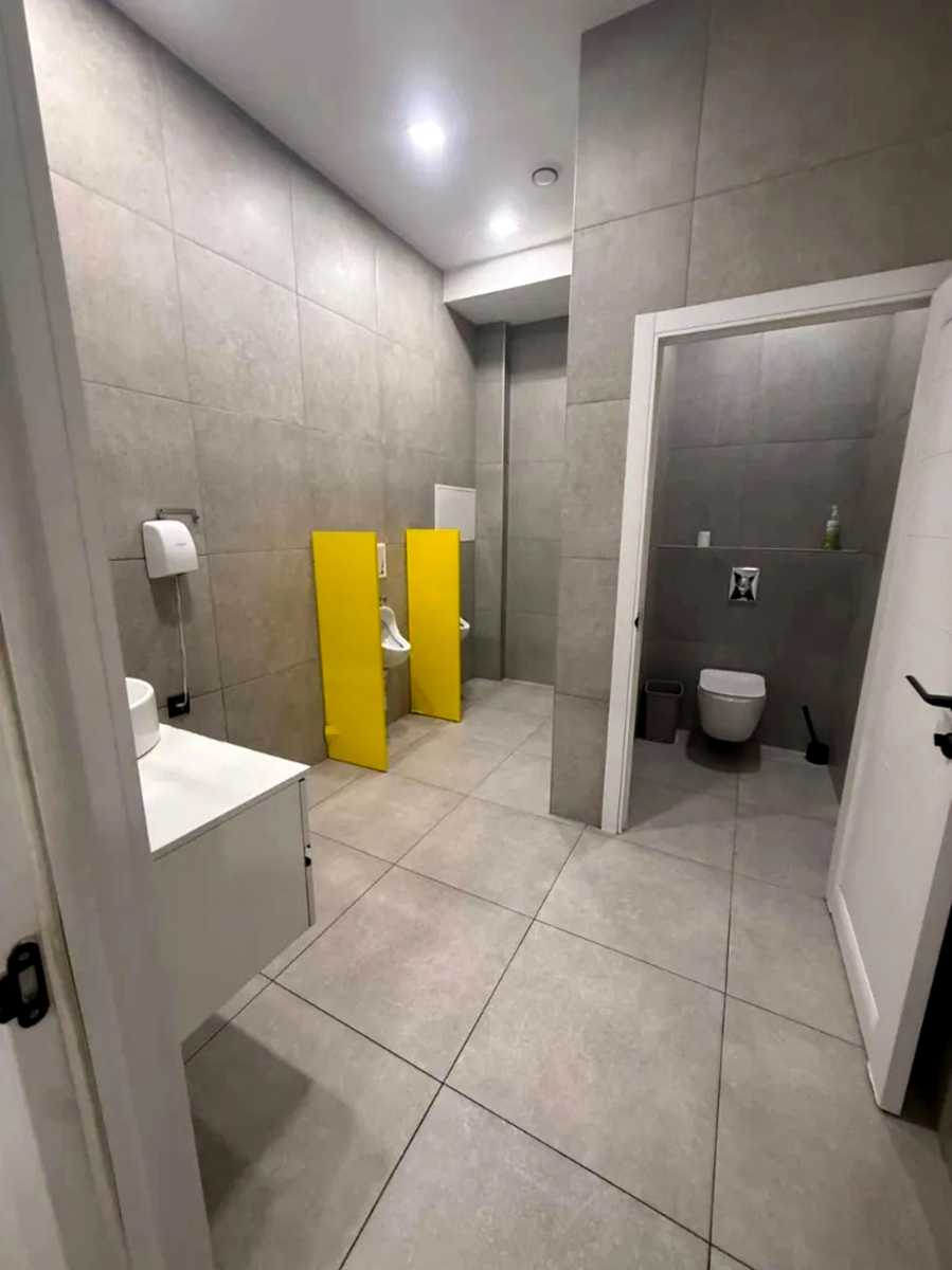 1879603050123121