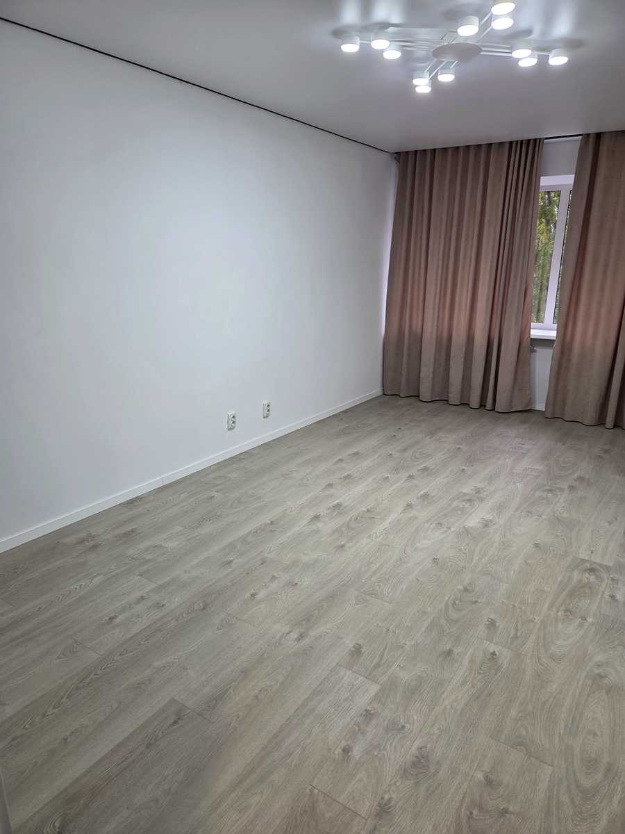 1879604805149609