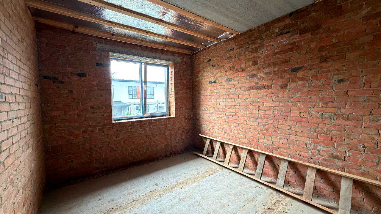 1879606417789417