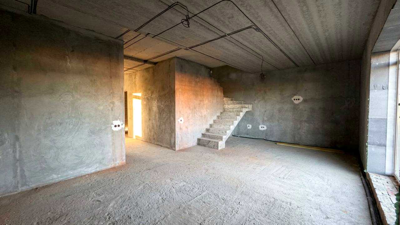 1879608365249084