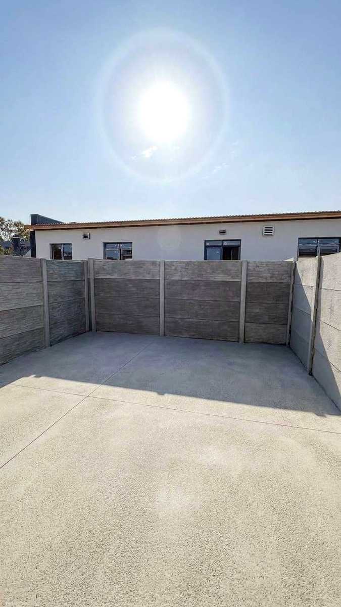 1879609414275236