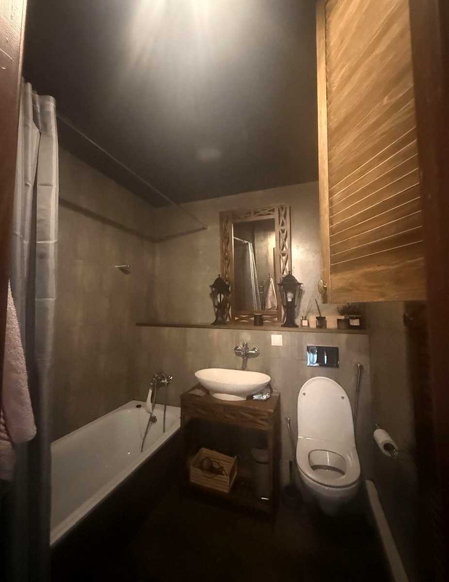 1879629826803378