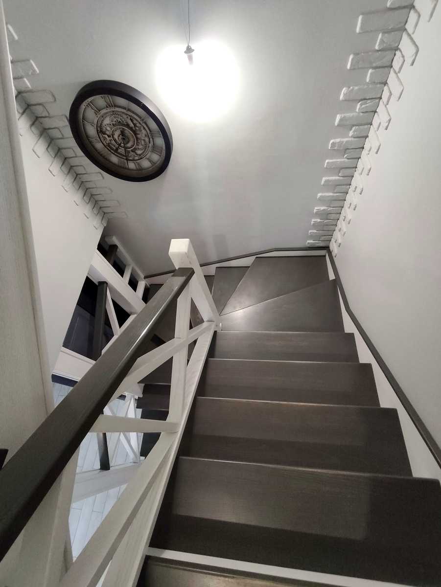 1879635363466281