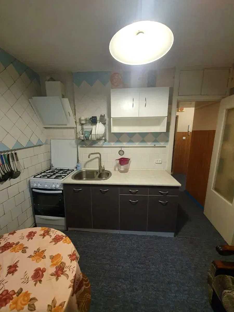 1879639792302266