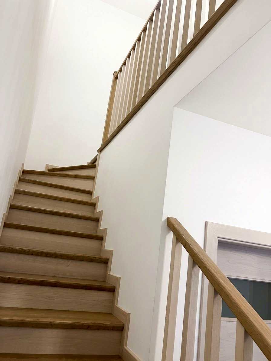 1879640305590843