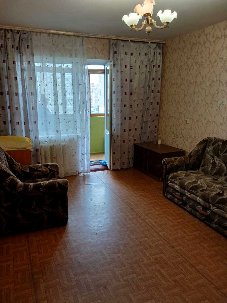 1879645430984925