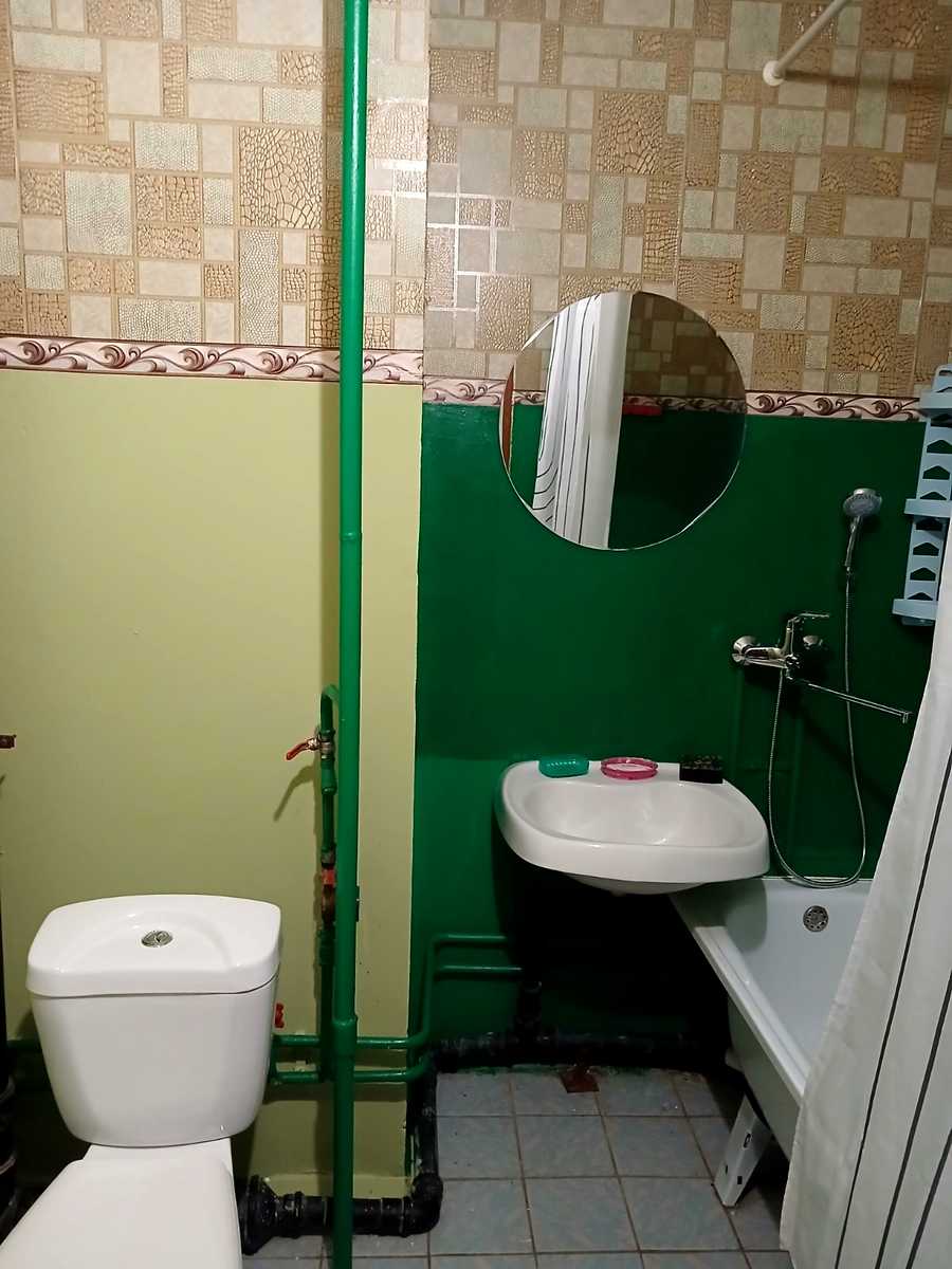 1879645430987006