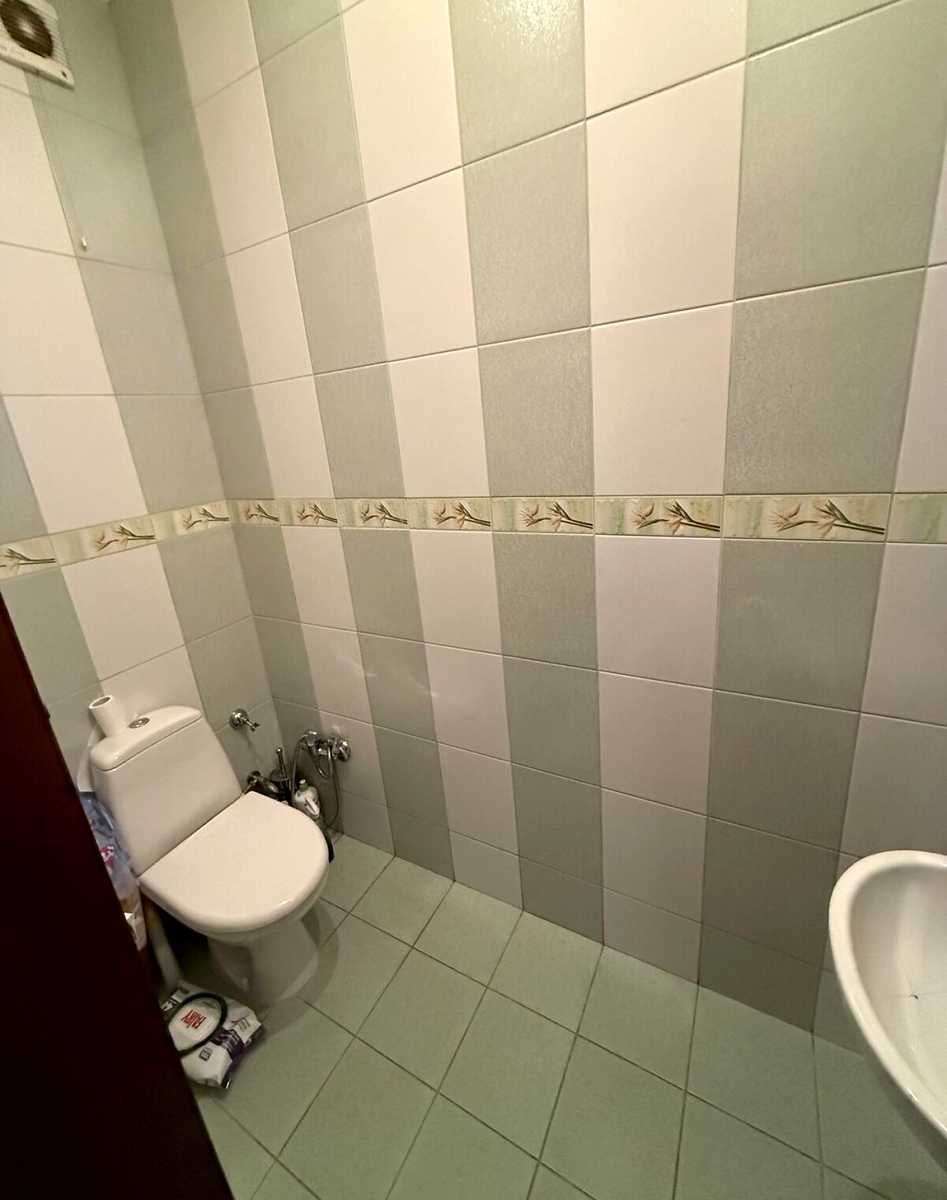 1879646810494179