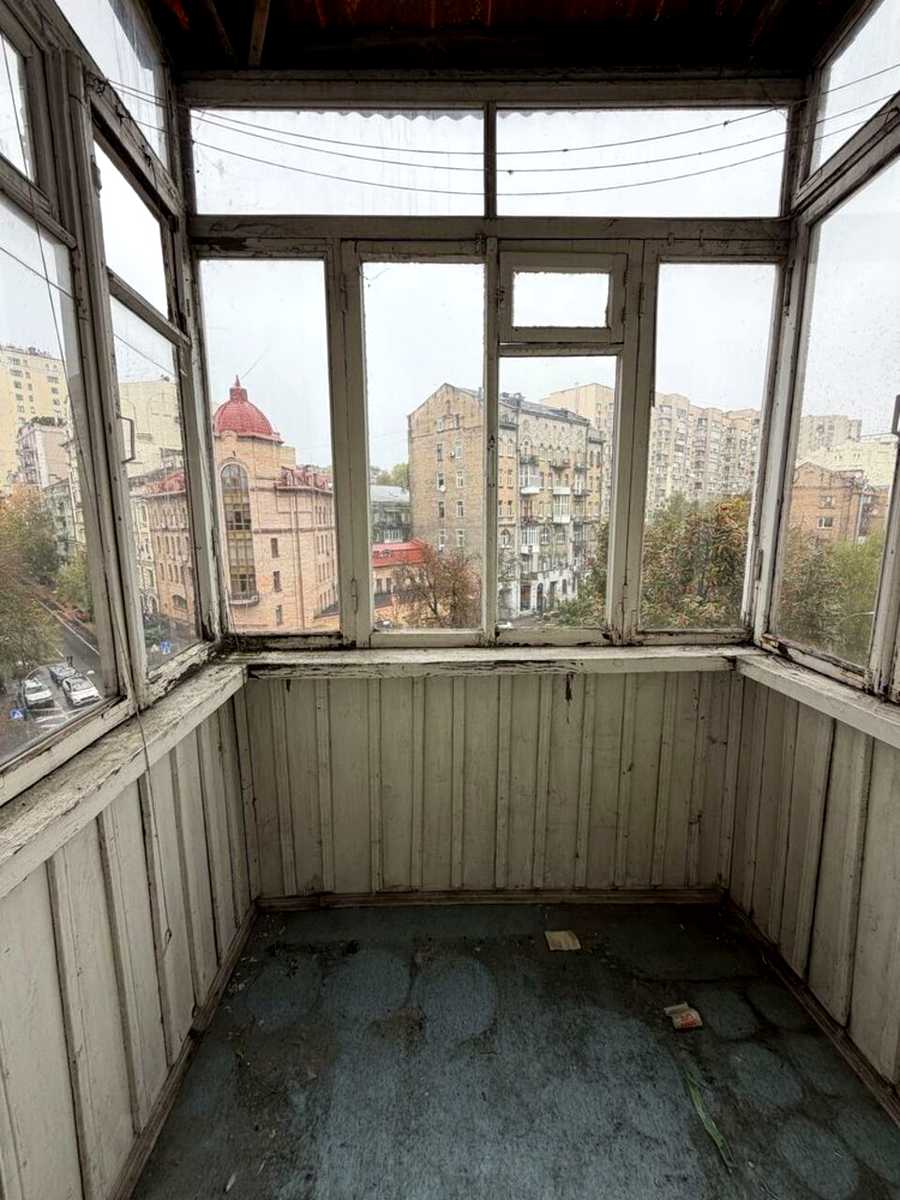 1879646988512256
