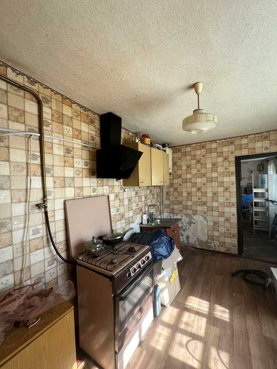 1879648130619165