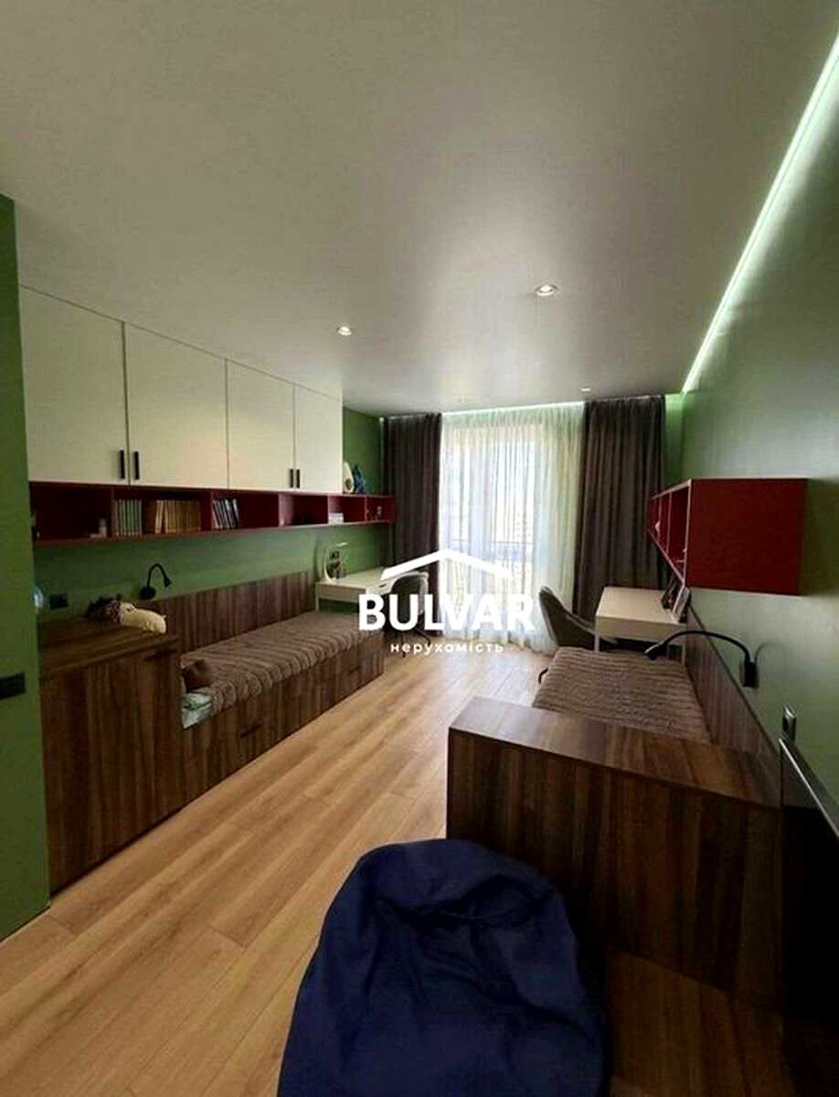 1879648240061995