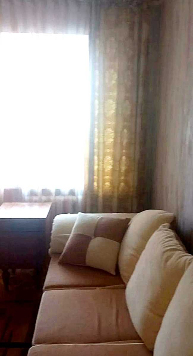 1879648473703771