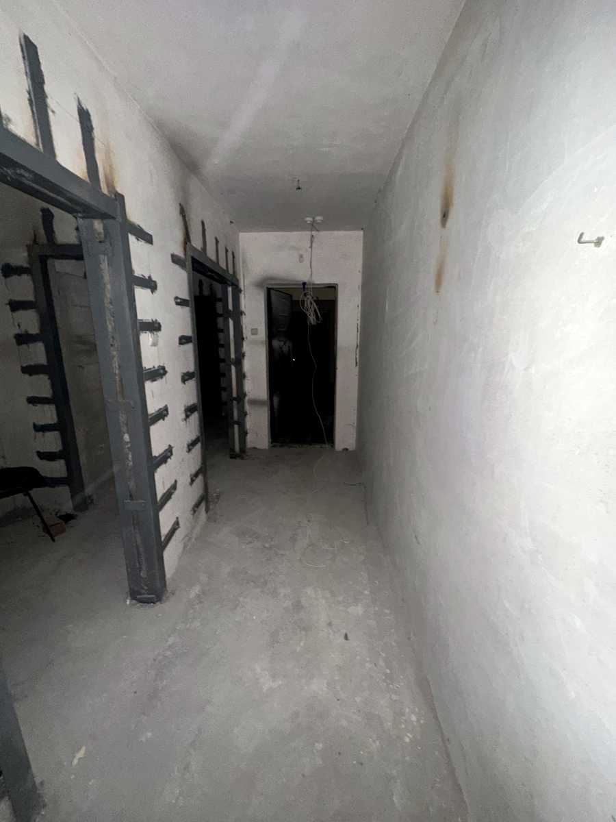 1879648829775618