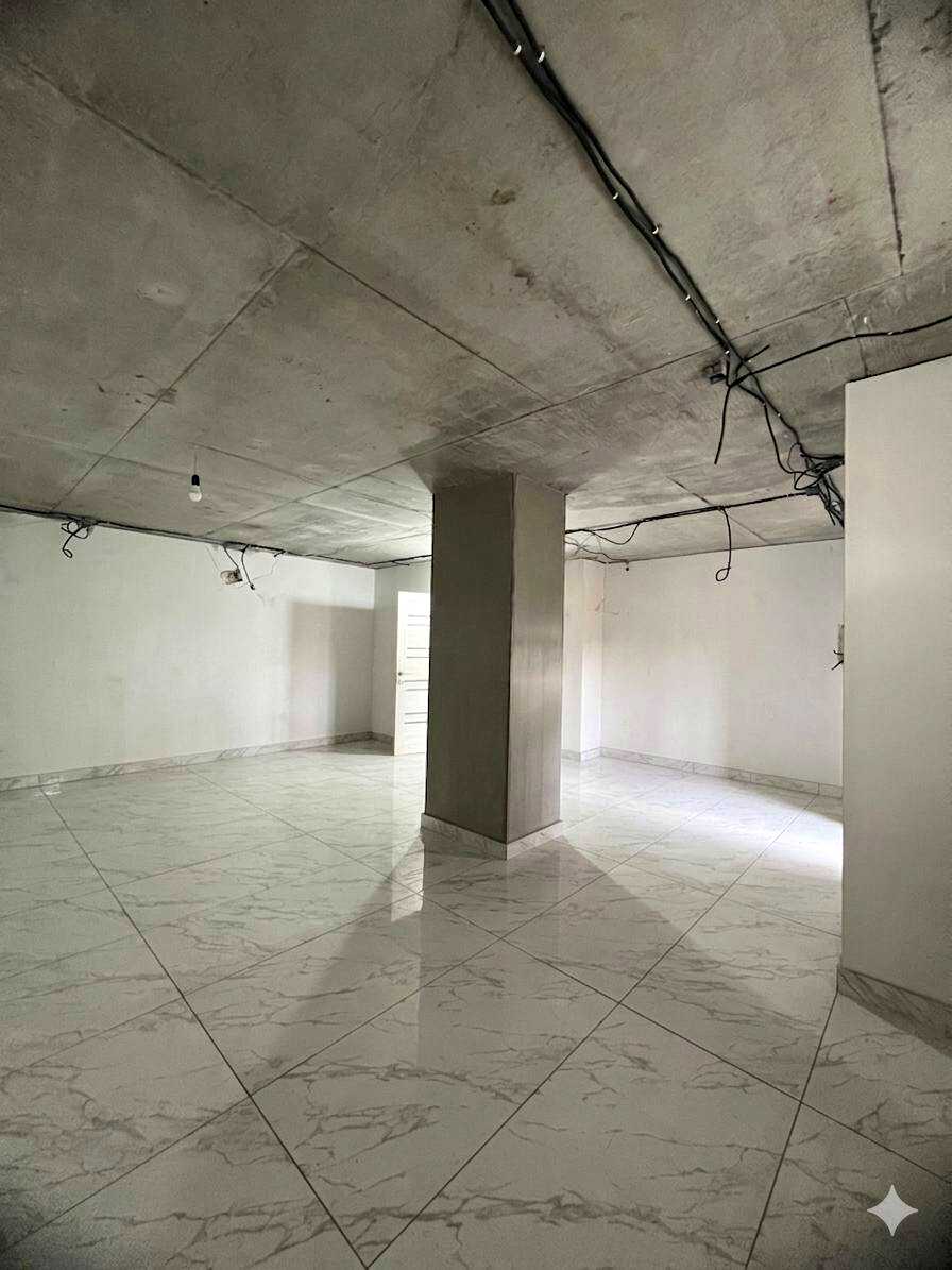 1879649356548935