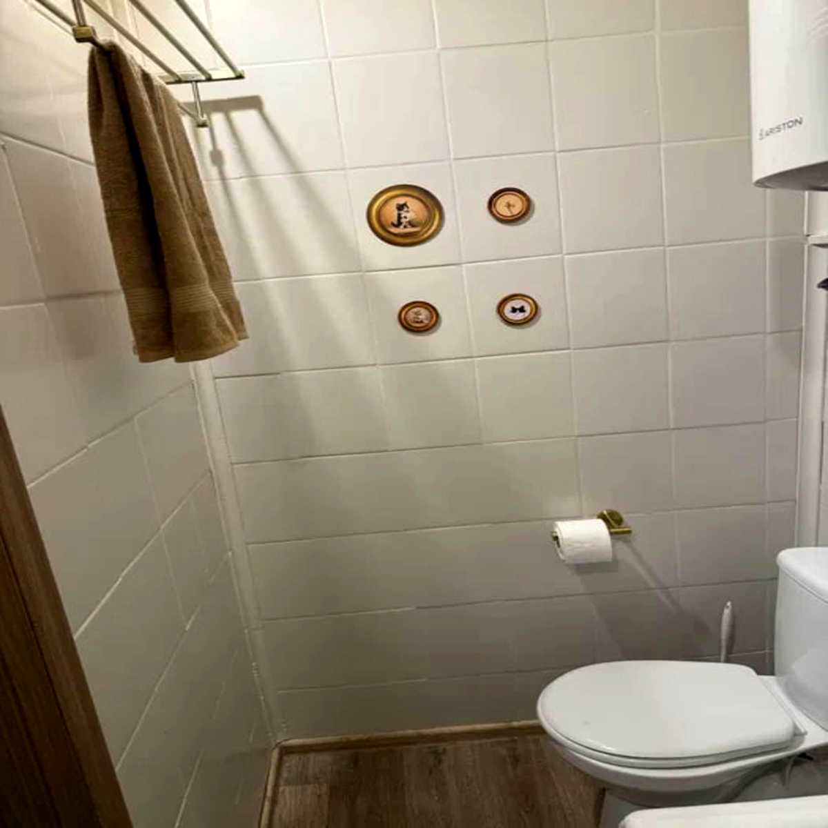 1879649452253695