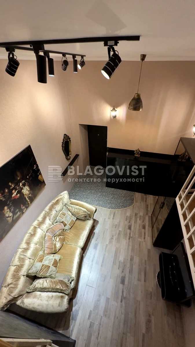 1879650637349472