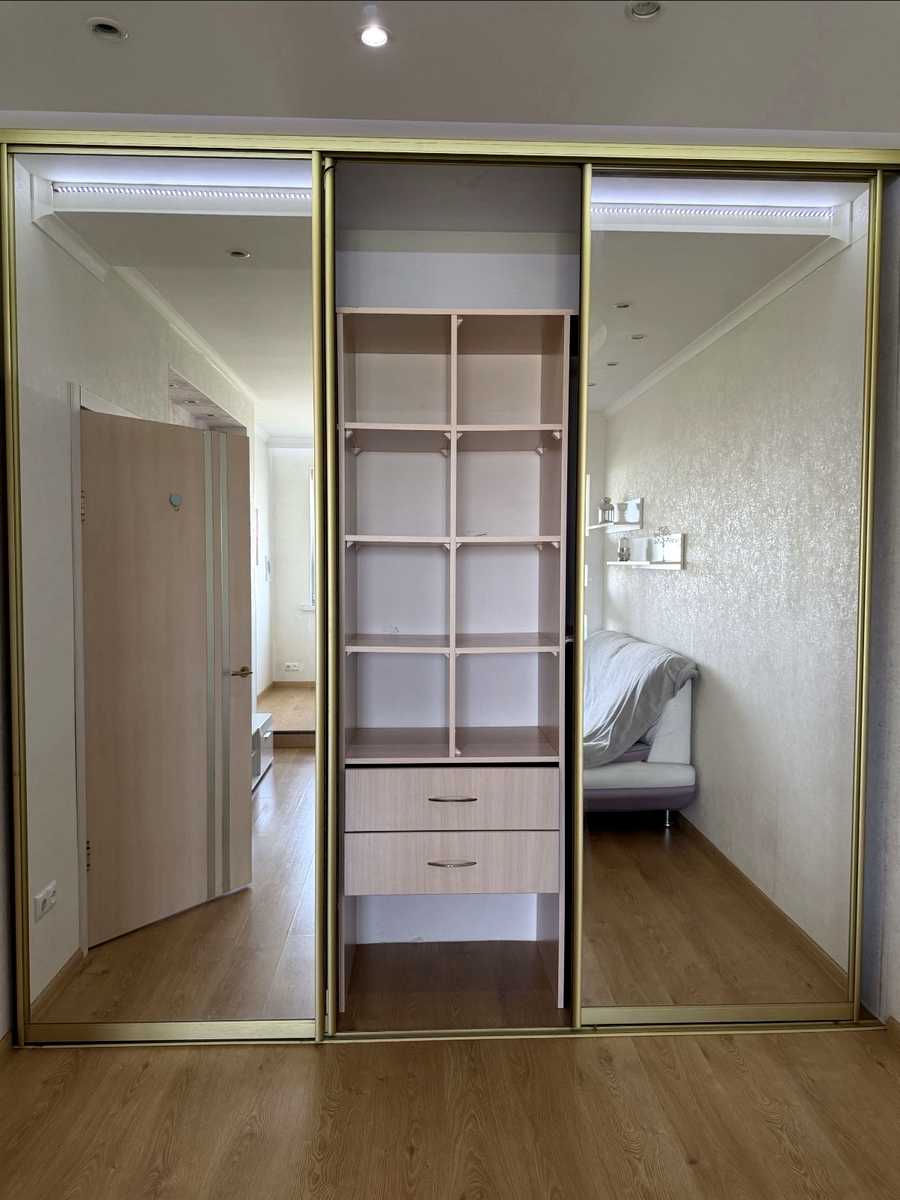 1879651305176524