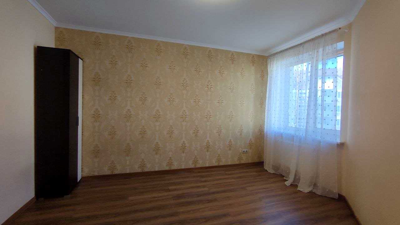 1879651692189152