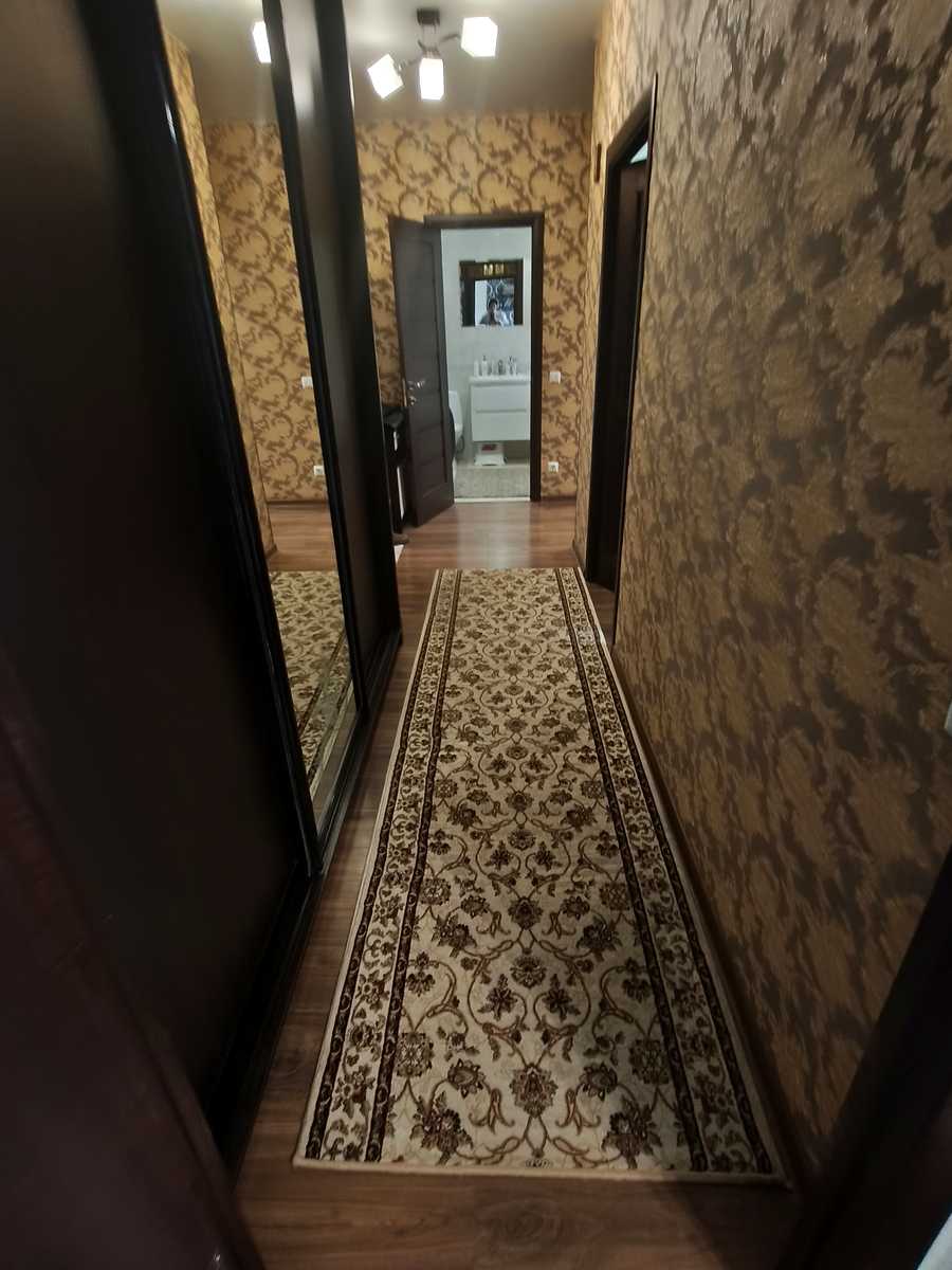 1879652053721328