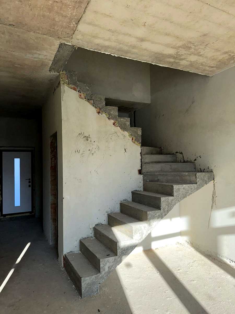 1879653452771489