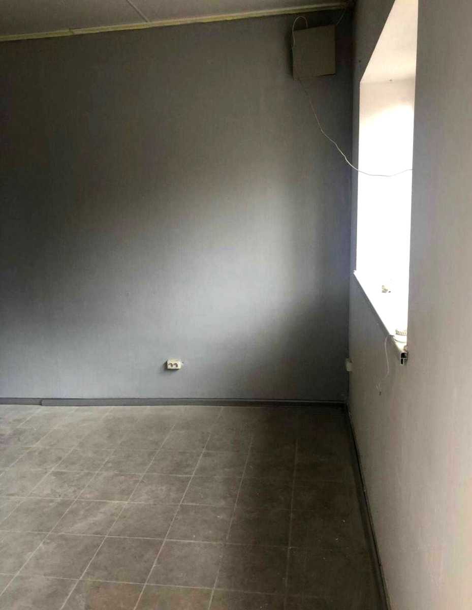 1879653765999568