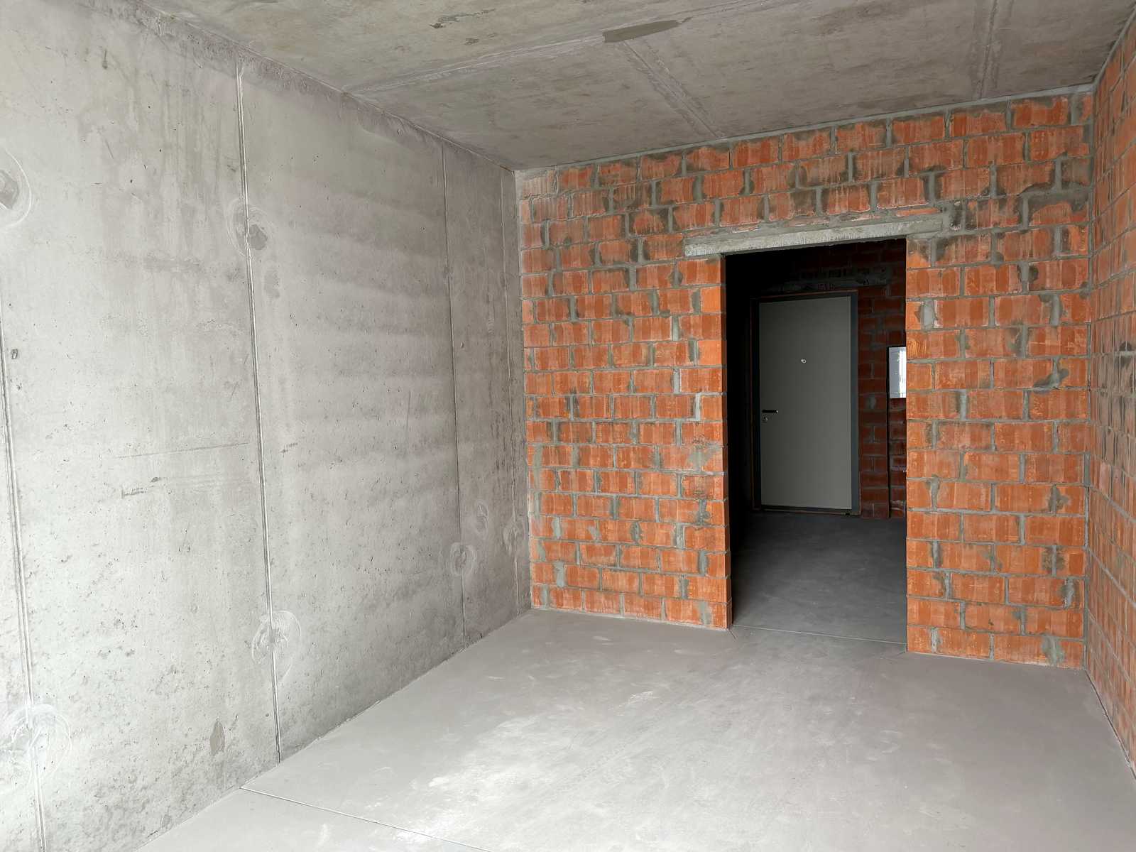 1879653809351096