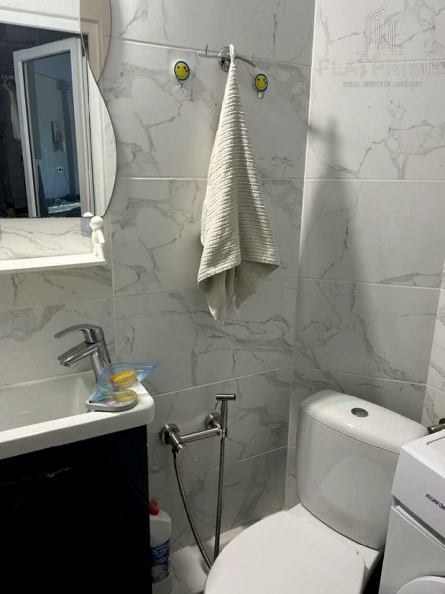 1879653824683414