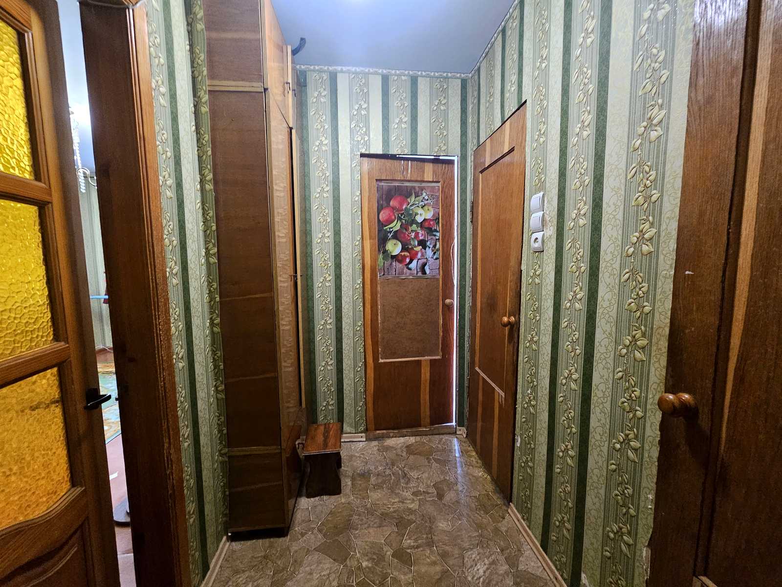 1879654142684235