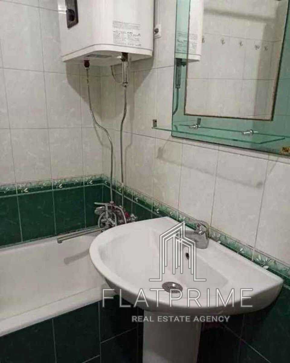 1879654218369764