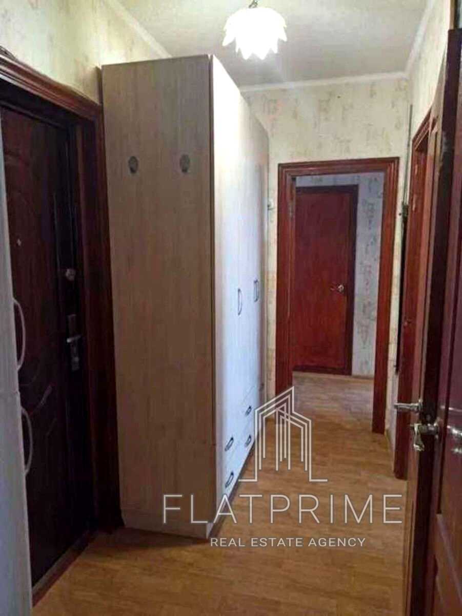 1879654218882354