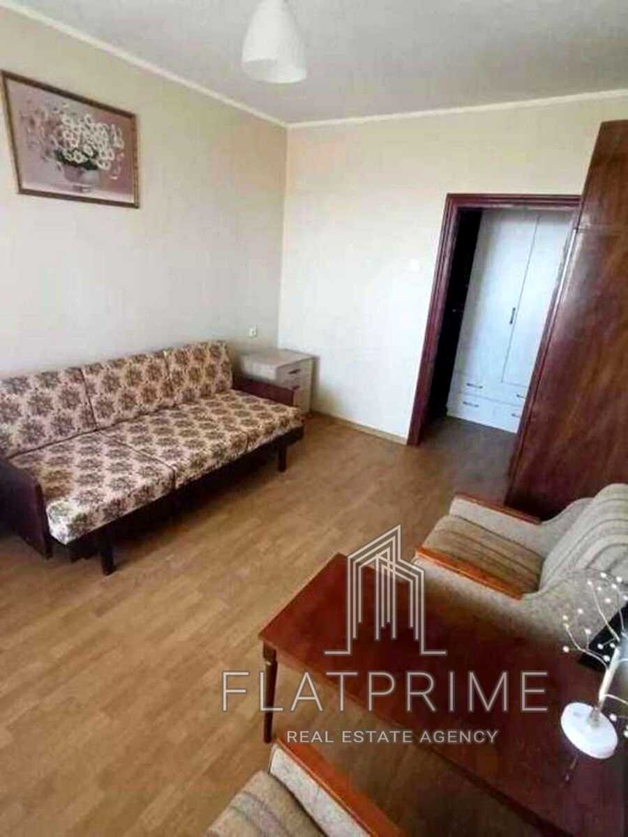 1879654219113743