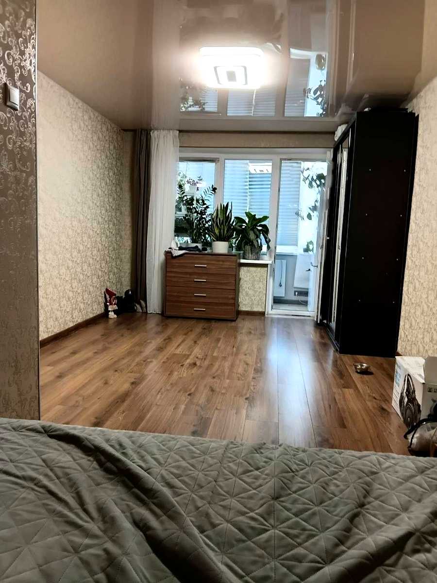 1879655008057784