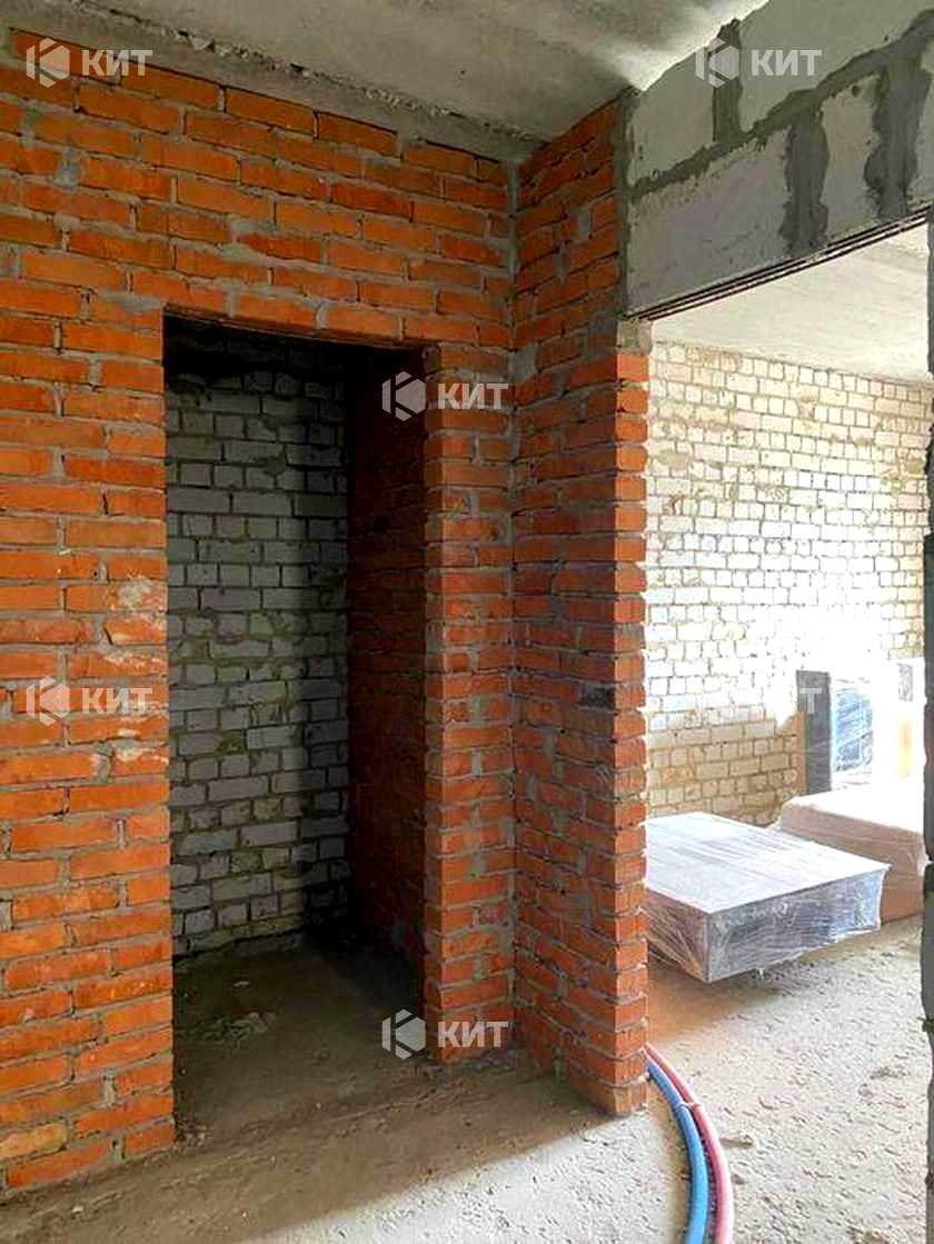 1879655870284144