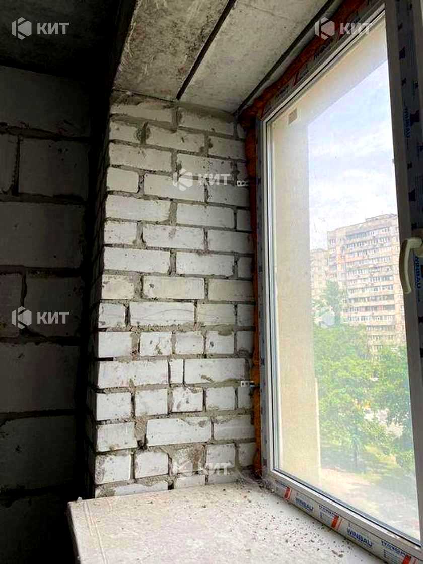 1879655870662721
