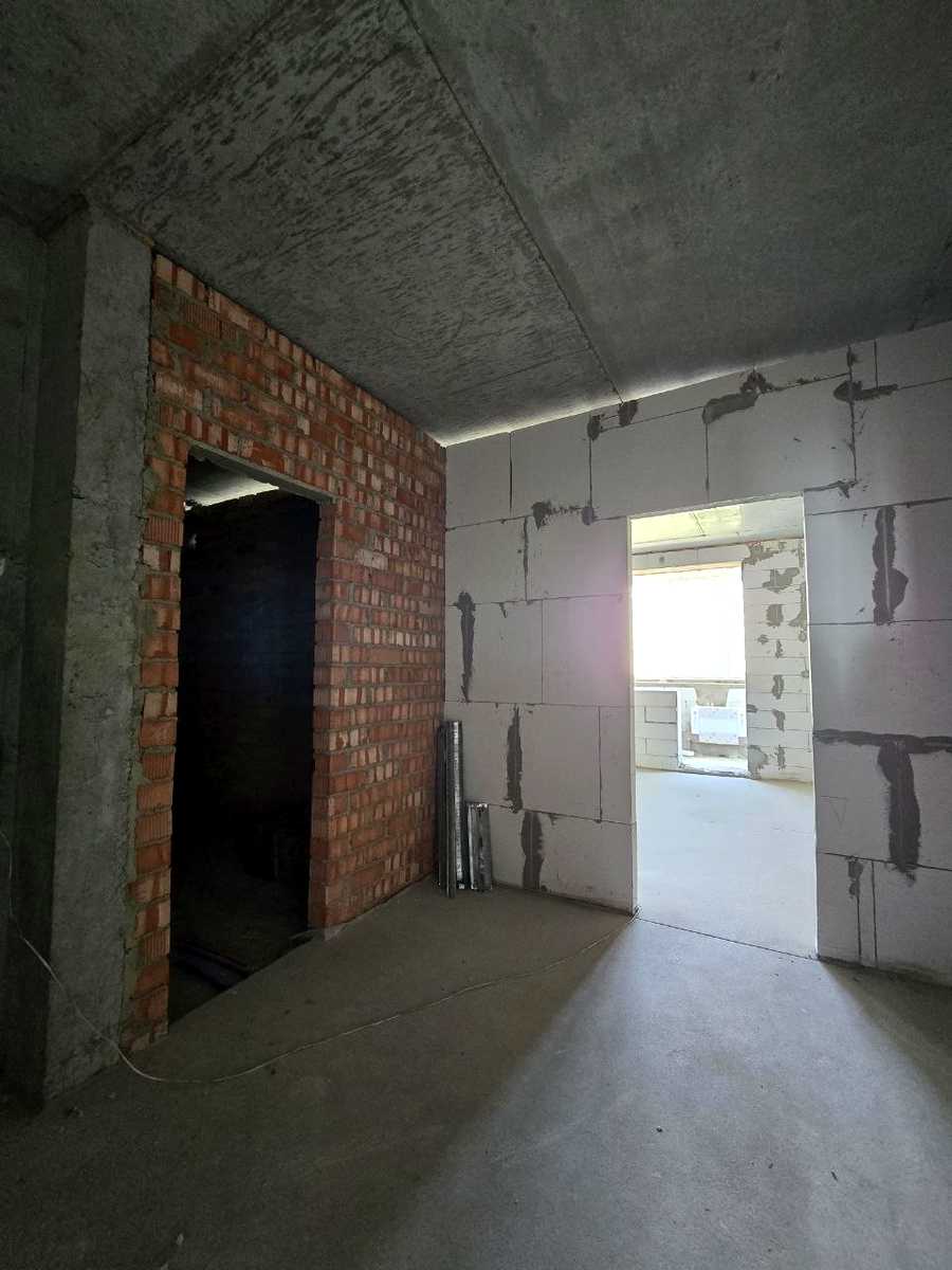 1879656359101257