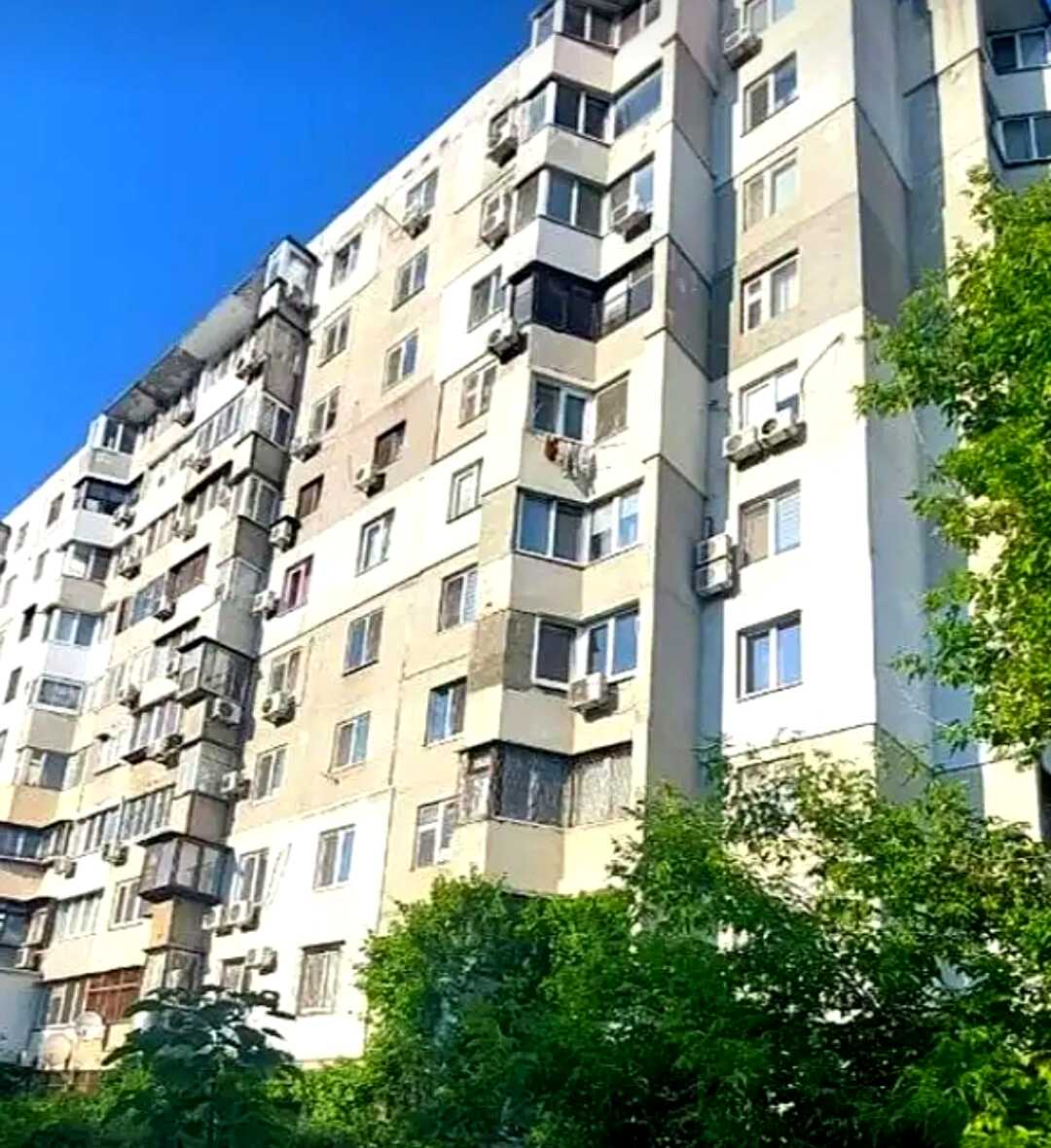 1879657549307046