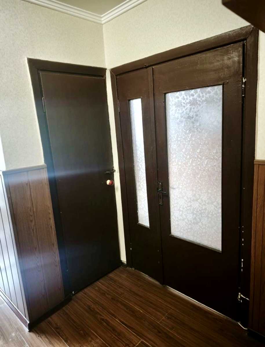 1879658494982966