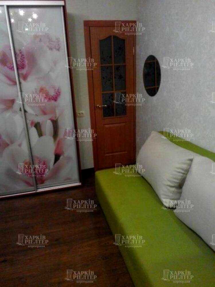 1879659275795812