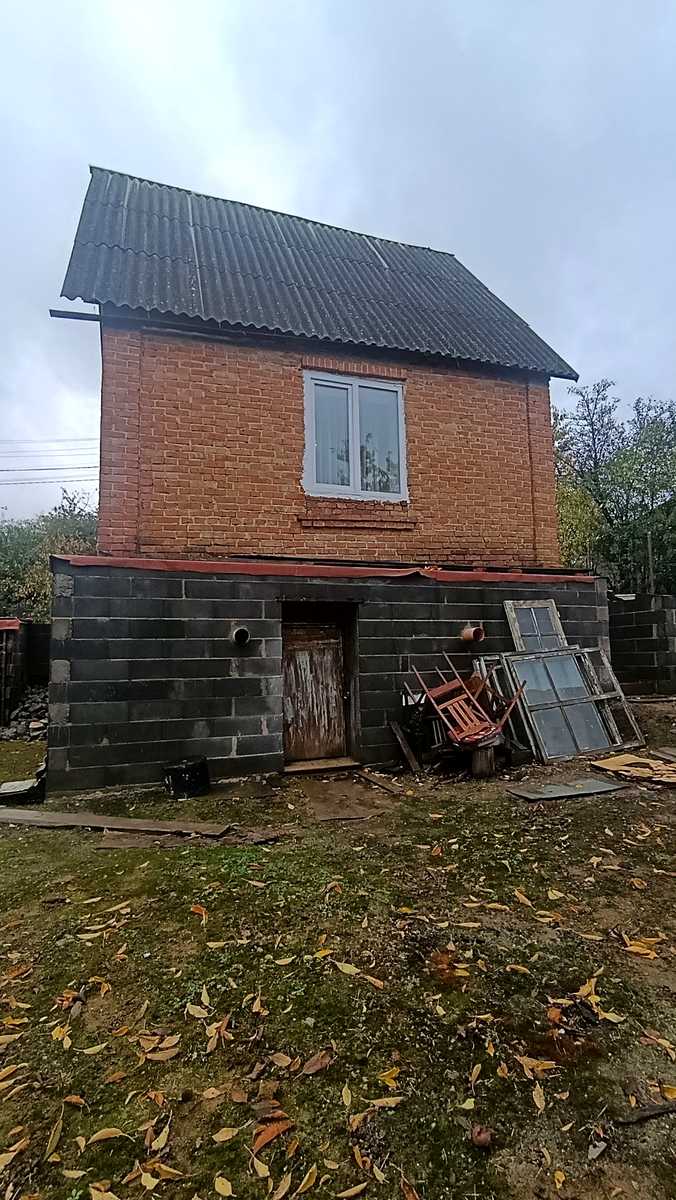 1879659889706422